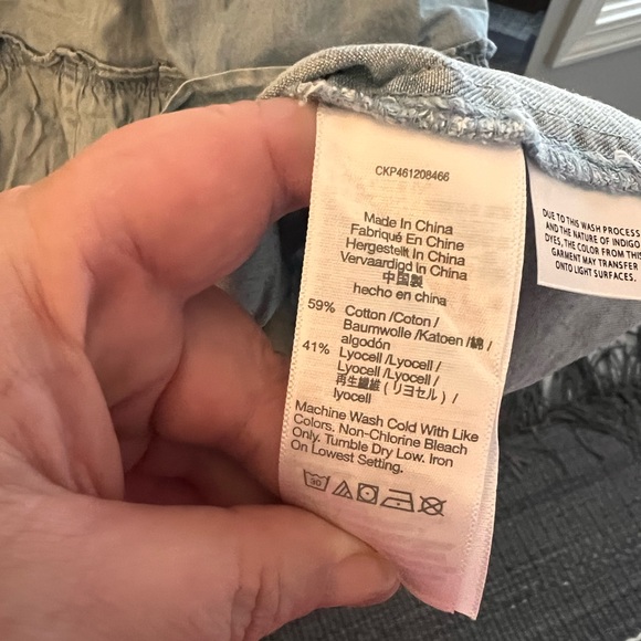 Madewell - Cutaway Tiered Midi Dress - Picture 9 of 11